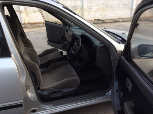 ขายรถนิสสัน NV ปี96 เครื่อง 1.6 เกียร์ธรรมดา ติดแก๊ส LPG เพาเวอร์ ภายในเดิมๆเบาะไม่ขาด แอร์เย็นฉ่ำ ตัวถังเดิม สีต้องเก็บ แม็ก15" เครื่องแน่นวิ่งดี ขายถูกครับ