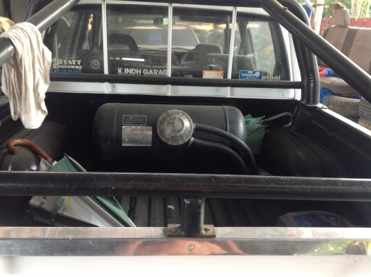 BIC M 4 ประตู้ BIC M 4 ประตู้