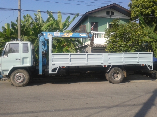 บริการ รับจ้าง รถบรรทุกติดเครน