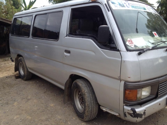 ขายรถตู้นิสสัน Urvanทะเบียนโอน