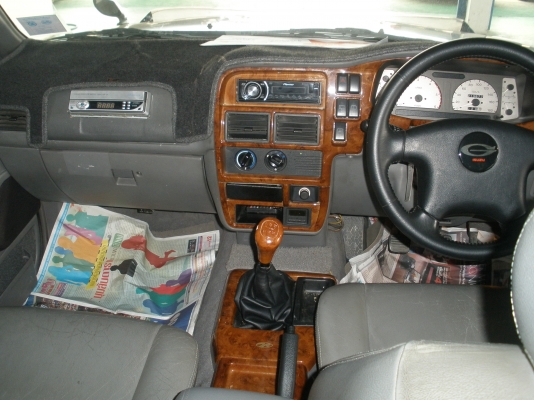 รถบ้านแท้เลยค่ะ ดาวน์35,000 บาท รุ่น ISUZU Grand Adventer 2003