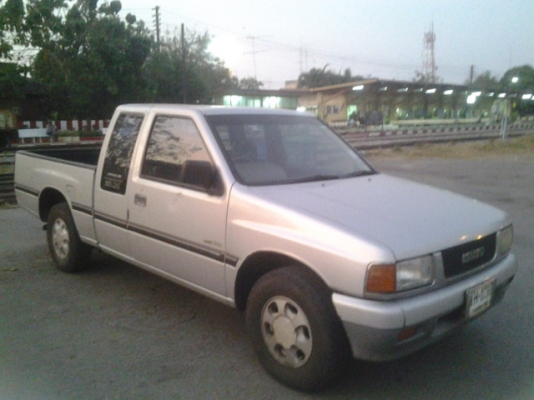 (หรั่งรถบ้าน)ขายมังกรSLXปี95สวยๆคับ มือเดียวป้ายแดง เดิมจัดทุกจุด ยางใหม่4เส้น ห้องเครื่องห้องโดยสารสวยจัด หาอยู่ไม่ผิดหวังคับ รับประกัน เดิมๆใสๆ ด่วนคับ