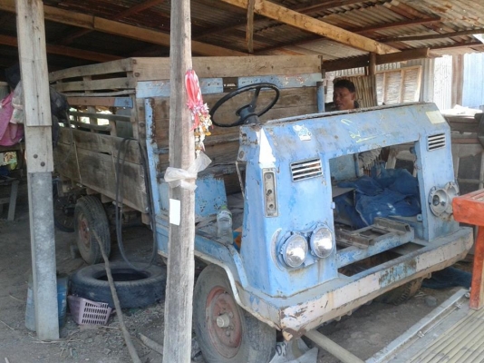 อีแต๋น คันซีหน้า 4 ไม่มีเครื่อง เกียร์ของ 74ช่วงล่างดี สนใจโทรมานะครับ