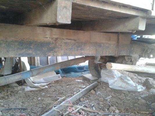 อีแต๋น คันซีหน้า 4 ไม่มีเครื่อง เกียร์ของ 74ช่วงล่างดี สนใจโทรมานะครับ