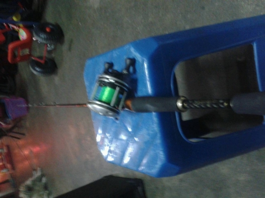 คันเบสตีเหยื่อปลอมพร้อมรอก abu คันเบสตีเหยื่อปลอมพร้อมรอก abu