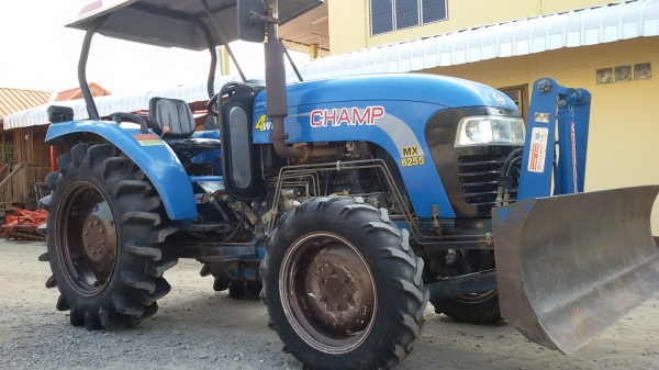 ปัญญาแทรคเตอร์ จัดให้ ด่วน!!!สภาพสวยๆ สีเดิมๆ  แชมป์ MX 6255 ใบมีดคานล่าง (ก.เกษตร)พร้อม ผาน7 ทำงาน 2,055ชม.ส่งทั่วไทย ส่ง อ.บรบือ จ.มหาสารคาม