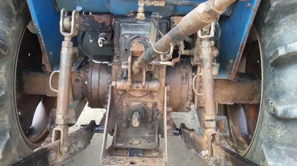 ปัญญาแทรคเตอร์ จัดให้ ด่วน!!!สภาพสวยๆ สีเดิมๆ  แชมป์ MX 6255 ใบมีดคานล่าง (ก.เกษตร)พร้อม ผาน7 ทำงาน 2,055ชม.ส่งทั่วไทย ส่ง อ.บรบือ จ.มหาสารคาม