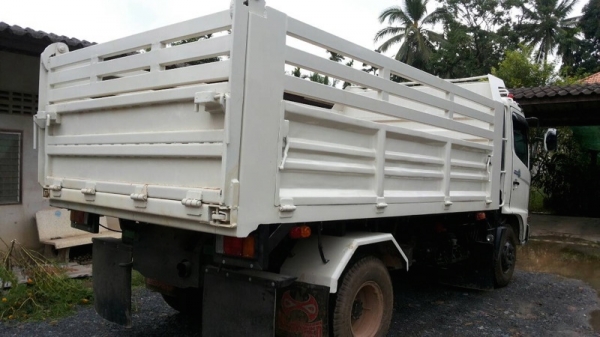 รถฮีโน่ 6 ล้อดั้ม 150 แรงม้า. ปี 50 ( รถวิ่ง 2xx,xxx กม. )    สนใจติดต่อ  081 - 6079515