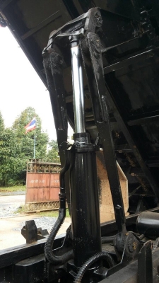 รถฮีโน่ 6 ล้อดั้ม 150 แรงม้า. ปี 50 ( รถวิ่ง 2xx,xxx กม. )    สนใจติดต่อ  081 - 6079515