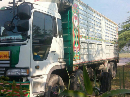 ขายรถบรรทุก 24 ล้อคอกเกษตรไม่ดัมพ์ HINO หัวเปอร์เฟีย 12 ล้อ เครื่อง 260 แรงม้า หางพ่วง 3 เพลา ราคา 1500000