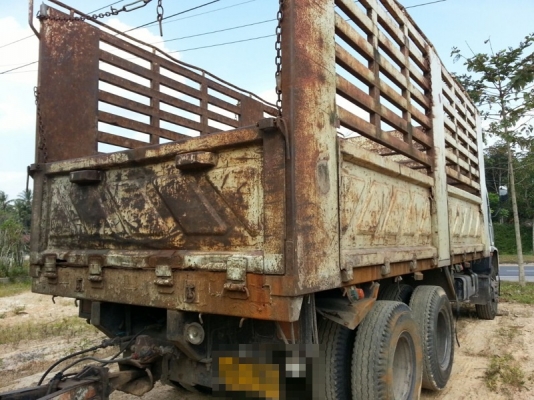 รถอีซูซุ 10 ล้อ  ( ไม่ดั้ม )  270 แรงม้า. ปี 49  ( ขายแม่ , ลูก. )   สนใจติดต่อ 081 - 6079515