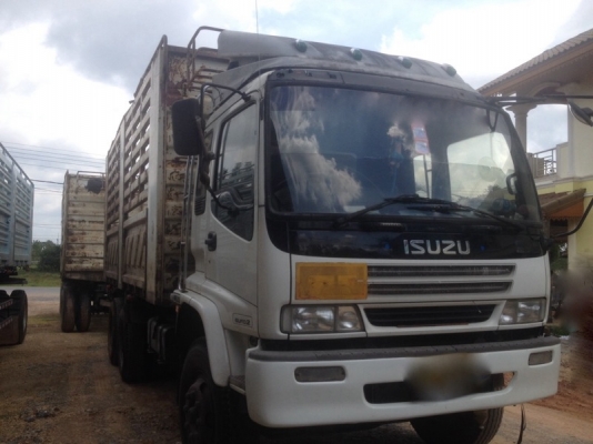 รถอีซูซุ 10 ล้อ  ( ไม่ดั้ม )  270 แรงม้า. ปี 49  ( ขายแม่ , ลูก. )   สนใจติดต่อ 081 - 6079515