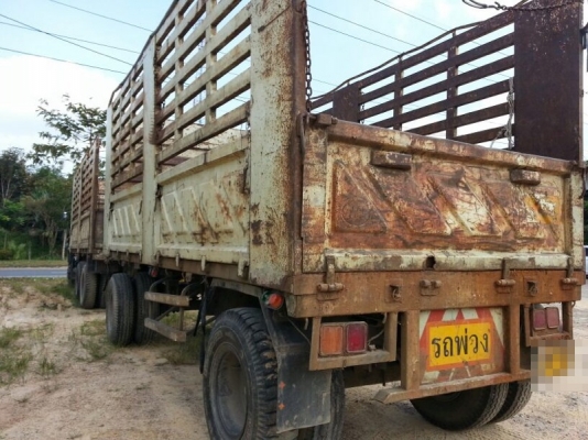 รถอีซูซุ 10 ล้อ  ( ไม่ดั้ม )  270 แรงม้า. ปี 49  ( ขายแม่ , ลูก. )   สนใจติดต่อ 081 - 6079515