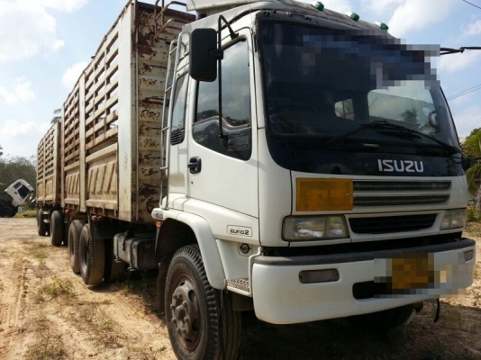 รถอีซูซุ 10 ล้อ  ( ไม่ดั้ม )  270 แรงม้า. ปี 49  ( ขายแม่ , ลูก. )   สนใจติดต่อ 081 - 6079515