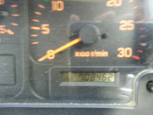 รถอีซูซุ 10 ล้อ  ( ไม่ดั้ม )  270 แรงม้า. ปี 49  ( ขายแม่ , ลูก. )   สนใจติดต่อ 081 - 6079515