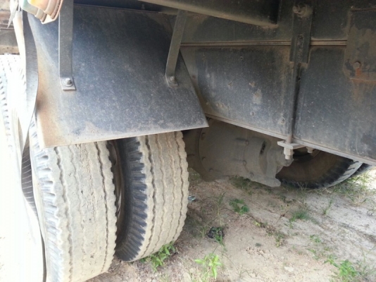 รถอีซูซุ 10 ล้อ  ( ไม่ดั้ม )  270 แรงม้า. ปี 49  ( ขายแม่ , ลูก. )   สนใจติดต่อ 081 - 6079515