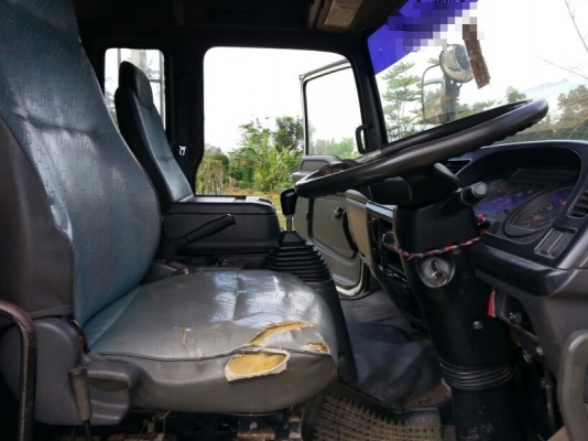 รถอีซูซุ 10 ล้อ  ( ไม่ดั้ม )  270 แรงม้า. ปี 49  ( ขายแม่ , ลูก. )   สนใจติดต่อ 081 - 6079515