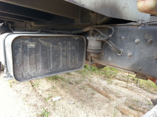 รถอีซูซุ 10 ล้อ  ( ไม่ดั้ม )  270 แรงม้า. ปี 49  ( ขายแม่ , ลูก. )   สนใจติดต่อ 081 - 6079515