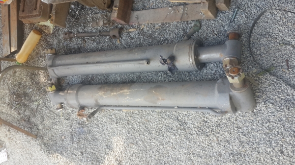 ขายกระบอกไฮโดรลิคติดสะพานท้าย