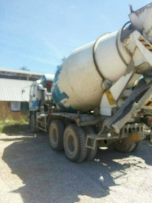 รถอีซูซุ 10 ล้อ โม่ปูน 270 แรงม้า. ปี 48 ( มีขาย 4 คัน. ) สนใจติดต่อ 081 - 6079515 รถอีซูซุ 10 ล้อ โม่ปูน 270 แรงม้า. ปี 48 ( มีขาย 4 คัน. ) สนใจติดต่อ 081 - 6079515