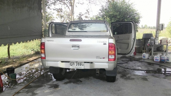 ขายวีโก้ปี2010 4ประตู 3.0 4WD เกียร์ธรรมดา ขายวีโก้ปี2010 4ประตู 3.0 4WD เกียร์ธรรมดา