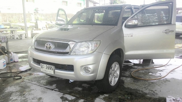 ขายวีโก้ปี2010 4ประตู 3.0 4WD เกียร์ธรรมดา