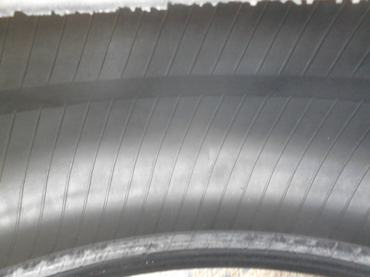 215/65R16 BRIDGESTONE DURAVIS R611 ชุด 4 เส้น ปี 2012 TEL.081-427-3941 215/65R16 BRIDGESTONE DURAVIS R611 ชุด 4 เส้น ปี 2012 TEL.081-427-3941