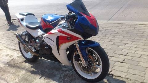 ขาย CBR400 Y.92 ทะเบียนเเท้