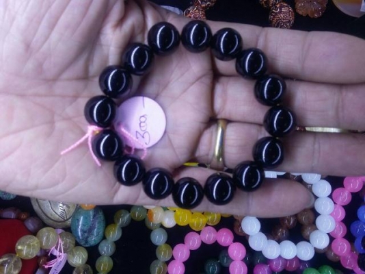ข้อมือพลอยหินหลากสี