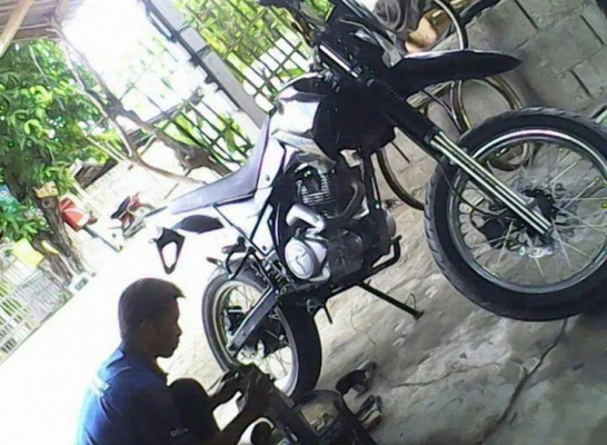 ขายรถมอไซต์วิบาก 200cc Lifan ปี 55 สภาพดีเหมือนใหม่ วิ่งไต่ดอยดีมากๆ วิ่งทางเรียบความเร็ว 150Km/Hr. มาแล้ว ขายสด 19,000.-บาท สนใจติดต่อ กัน เชียงใหม่ 093-9319456