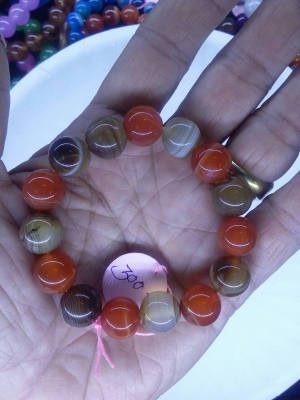 ข้อมือหินพลอยแท้