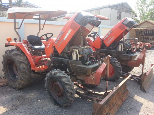 คูโบต้า L3408 4wd มี 2 คันคันละ 150000