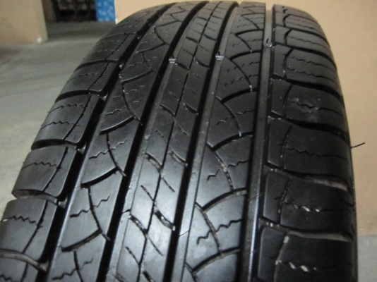 ขายล้อแม็ก HONDA CRV พร้อมยางขอบ 17 สภาพใหม่ๆ