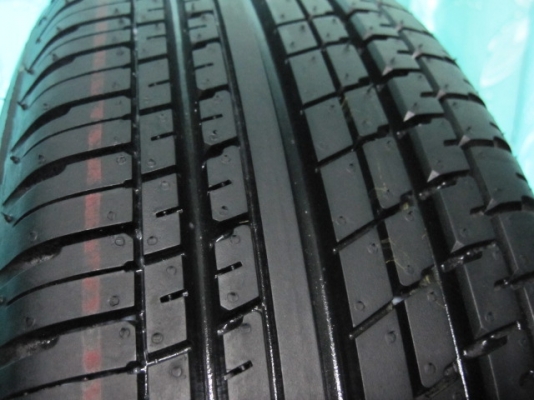 ขายล้อแม็กพร้อมยางป้ายแดง Nissan Almera ตัวท๊อปขอบ 15