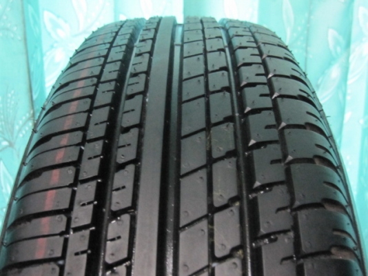 ขายล้อแม็กพร้อมยางป้ายแดง Nissan Almera ตัวท๊อปขอบ 15