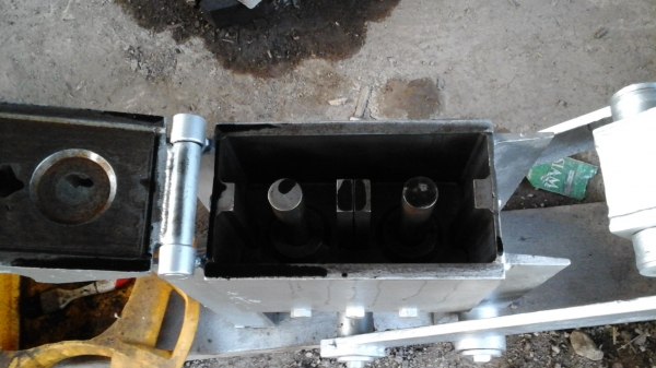 เครื่องอัดบ๊อกประสานแบบมือโยก