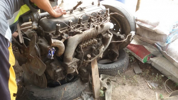 ขาย (8,500) เครื่องยนต์ ฮีโน่ KM. 6สูบ อุปกรณ์  ครบ