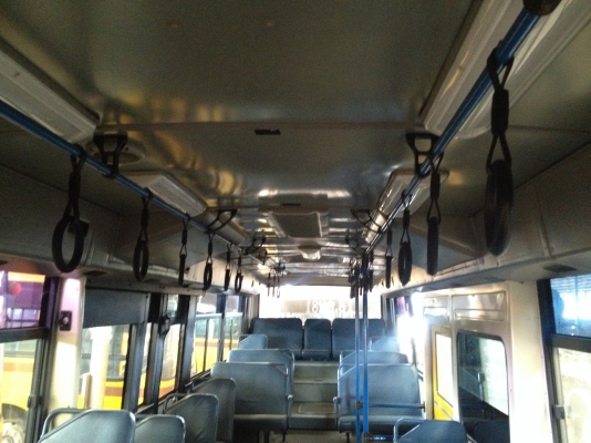 สนใจรถเมลล์ใหมคะ ขายเหมาหมดนี่เลยหรือซื้อแยกคัน ผ่านกรมขนส่งแล้วซื้อไปวิ่งงานได้เลย มีทั้ง ฮุนได แดวู เป็นก๊าซ NGV 100\% ทะเบียนพร้อม สนใจโทรมาเลยคะ