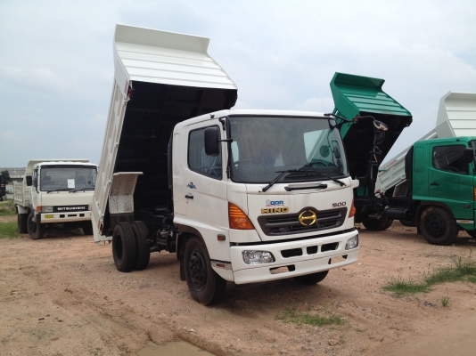 รุ่นขายดี ขาย HINO MEGA สวยๆเลย เครื่อง JO7C 185 แรงม้าระบบน้ำมัน กระบะดั้มพ์ดิิน ยาว 3.80 เมตร รถพร้อมใช้พร้อมทะเบียน สนใจโทรมาค่ะ ราคากันเอง