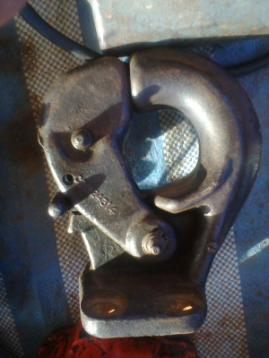 ปากนกแก้วสภาพสวยๆครับตัวนี้น่าจะเป็นงาน USครับ  ราคานี้คุ้มครับ