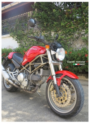 --------------   Ducati M900  ----------------