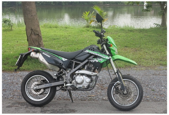 Kawasaki D-tracker 125cc  ราคาถูกๆด่วน!!