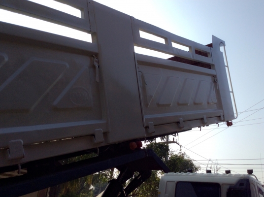 ขาย รถบรรทุก hino เม้ก้า ดั้มสามมิตรลอนเฉียง สวยๆมาอีกแล้ว