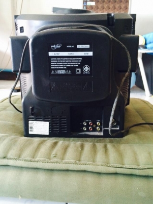 ทีวีสี 14 นิ้ว พร้อมรีโหมด