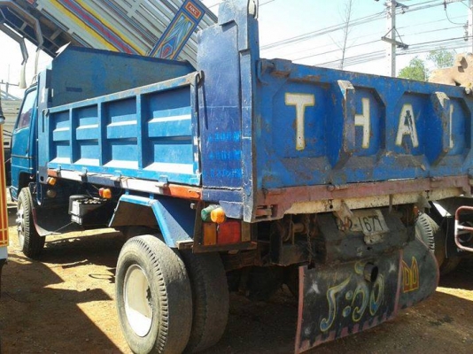 ขาย6ล้อดั้ม ISUZU NPR125แรง เครื่องดี แคชซีสวย เกียร์ร็อก ยาง825ขอบ16 สภาพพร้อมใช้งาน เอกสารพร้อมโอน จัดไฟแนนซ์ได้ เงื่อนไขง่ายๆวันเดียวรับรถ สนใจโทร090-8588220คุณนะ ID:narong498 หรือ www.truck.in.th/498 หรือfb:ณรงค์ ซื้อขายรถมือสอง (เว็บไซต์ส่วนตัว)