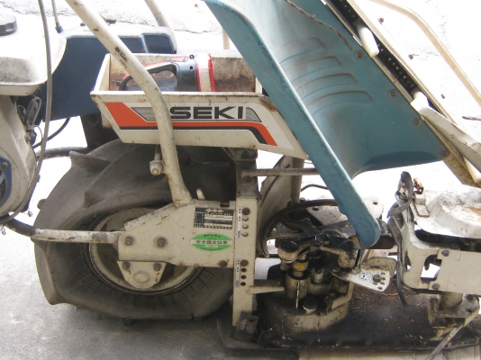 ขายรถไถนา