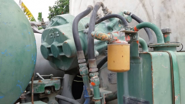 รถโม่ปูนHINOเครื่องEK100โม่6คิว รถสวยพร่อมใช้เอกสารพร้อม