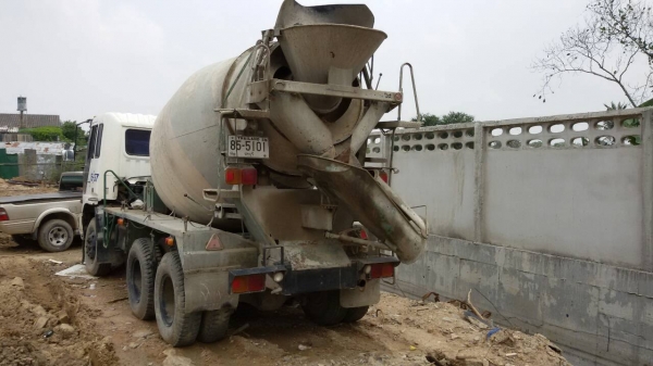 รถโม่ปูนHINOเครื่องEK100โม่6คิว รถสวยพร่อมใช้เอกสารพร้อม