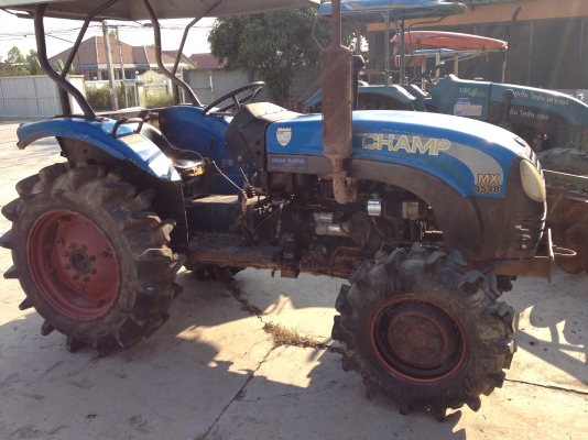 แทรคเตอร์ CHAMP MX4548