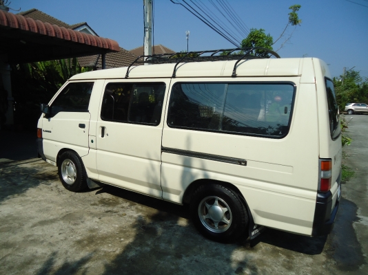 ขายรถตู้ MITSUBISHI L300 สีครีม ปี 1995 ราคา 170,000 บาท ขายรถตู้ MITSUBISHI L300 สีครีม ปี 1995 ราคา 170,000 บาท